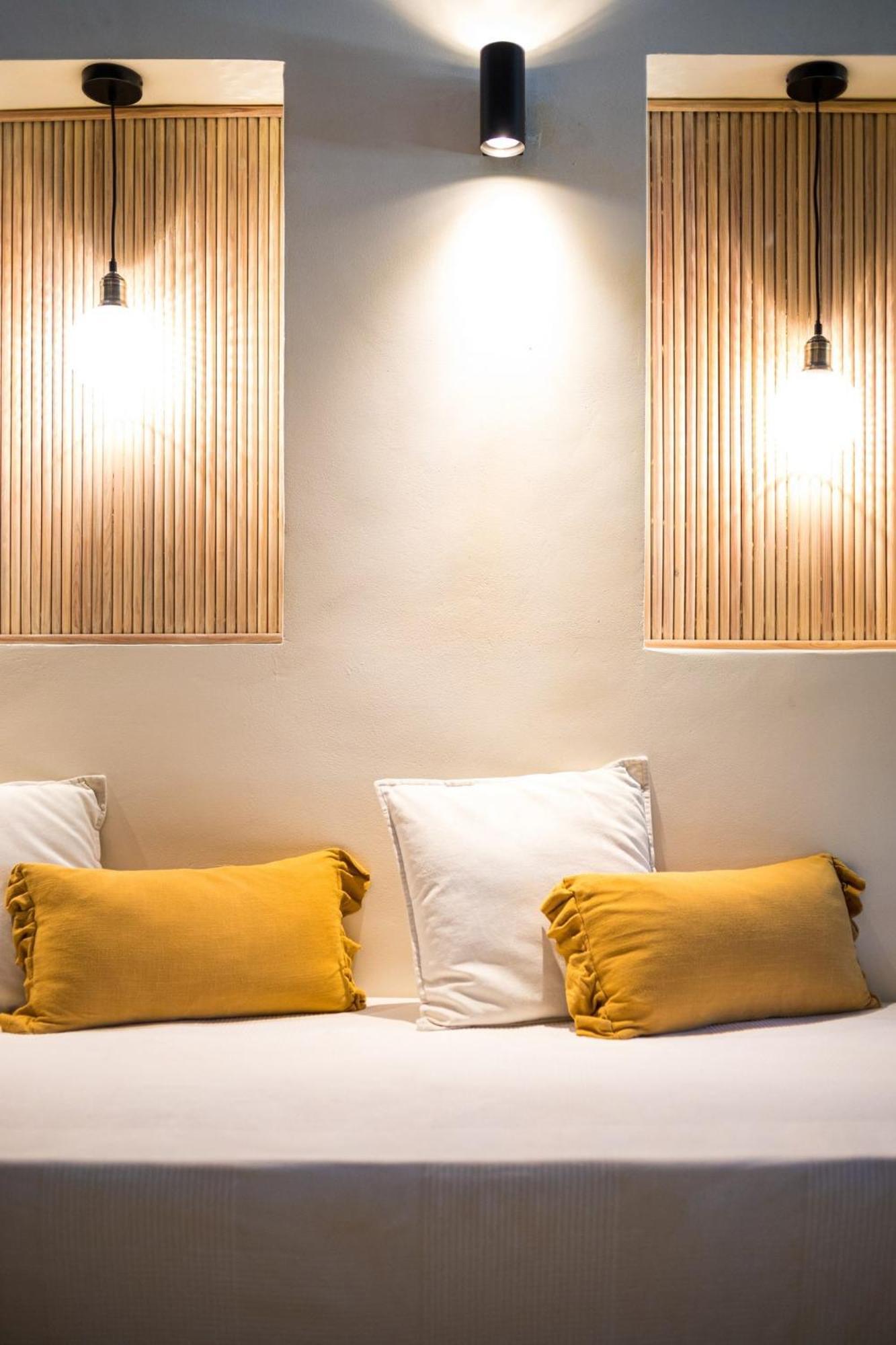 In Provence Hotel - Experience Atypique Венель Экстерьер фото